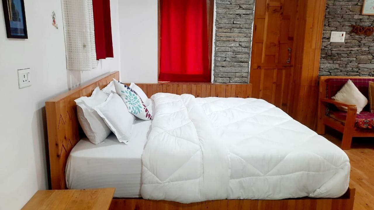 Ishan Log Huts-A Boutique Home Stay Banjār Exterior photo