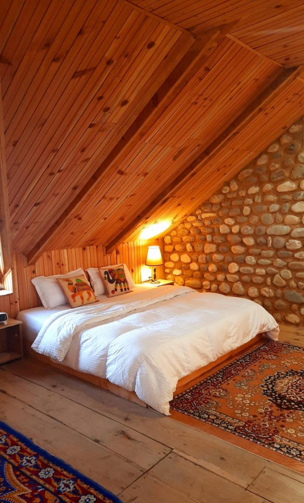Ishan Log Huts-A Boutique Home Stay Banjār Exterior photo