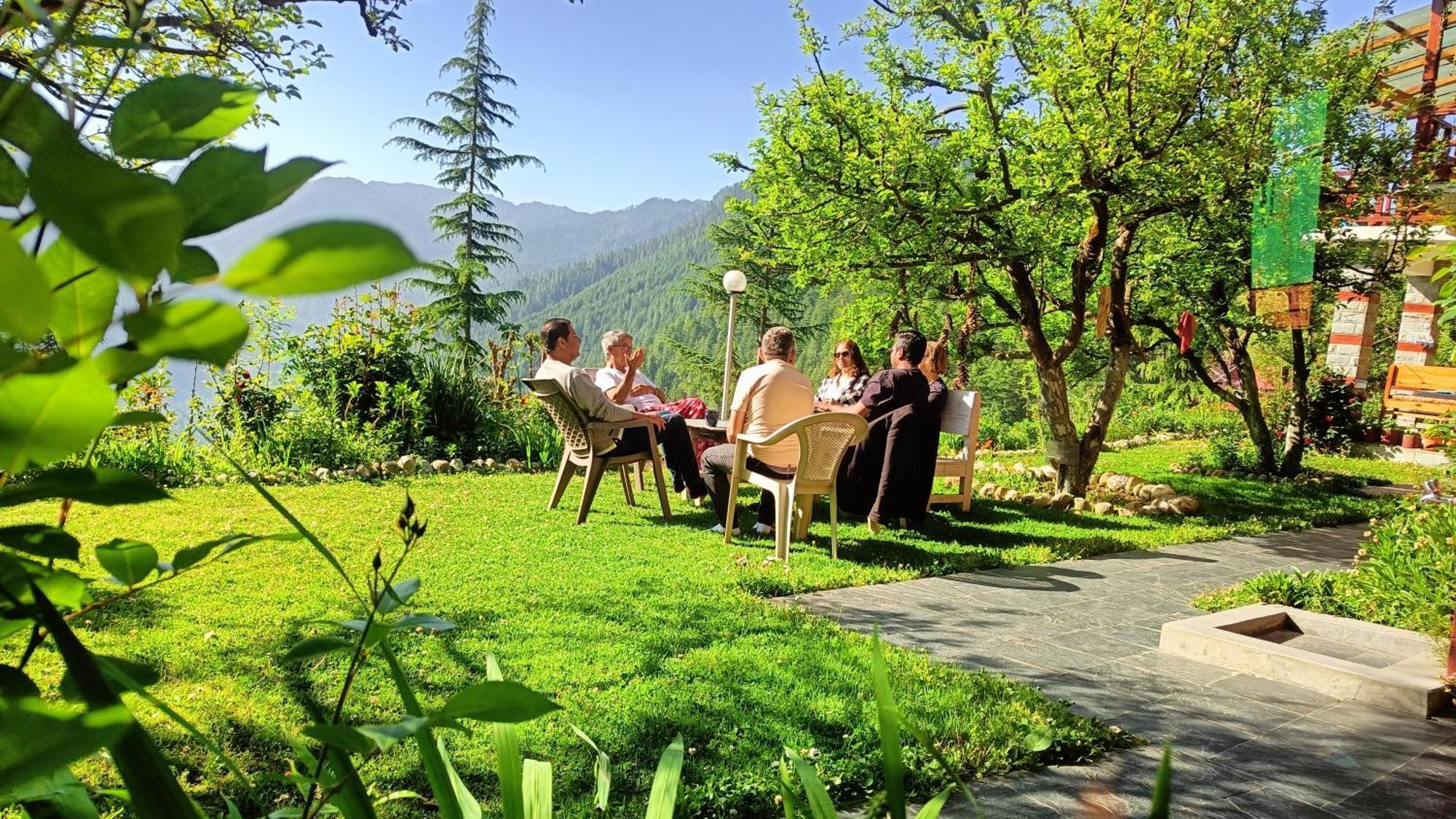Ishan Log Huts-A Boutique Home Stay Banjār Exterior photo