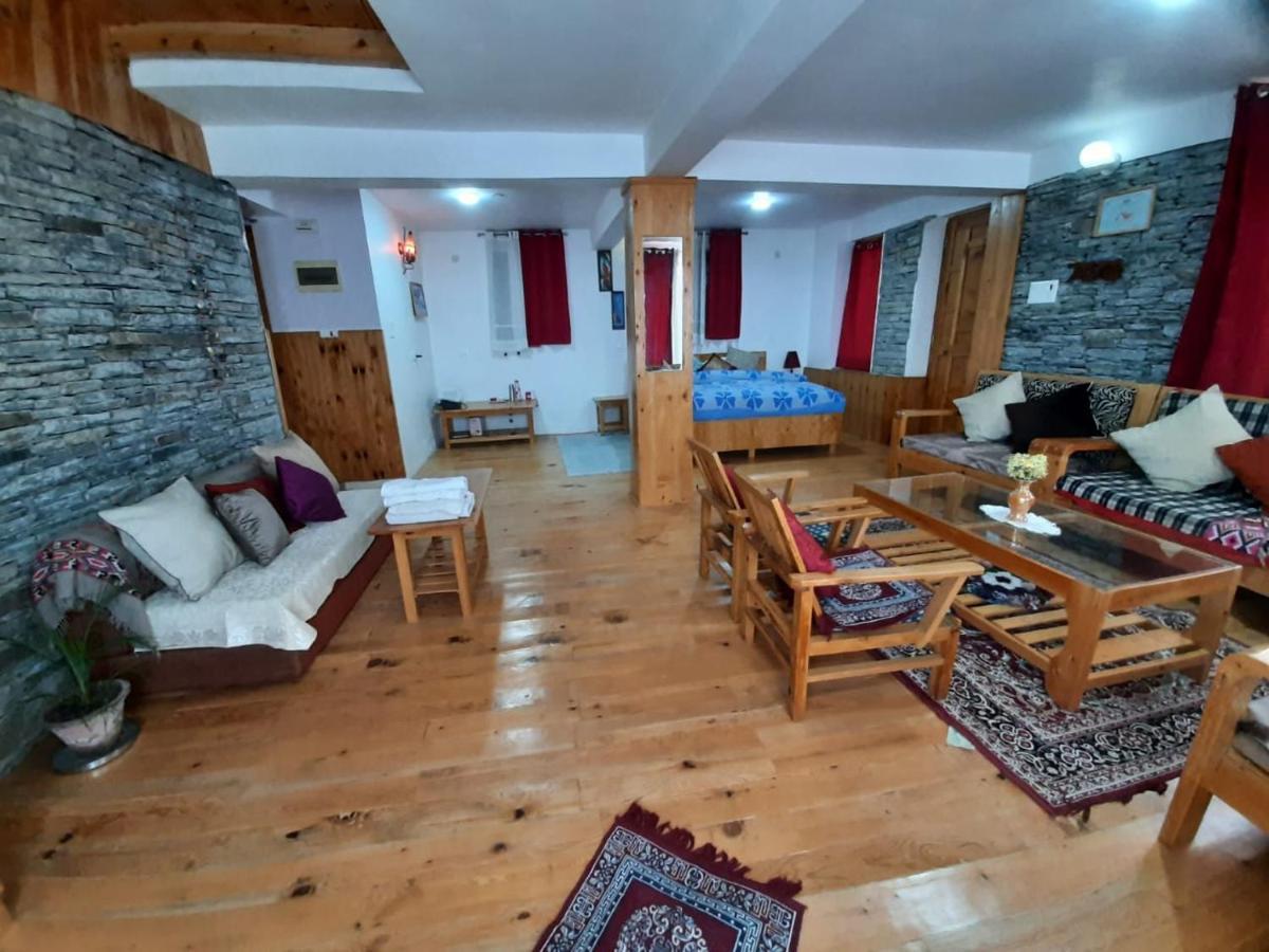 Ishan Log Huts-A Boutique Home Stay Banjār Exterior photo